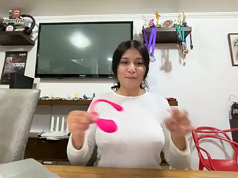 kinky milaxh online show from April 1, 2:45 am