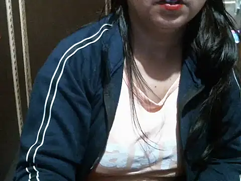 UrsMansi online show from February 8, 9:50 pm