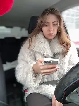 MariiD online show from February 11, 7:10 am