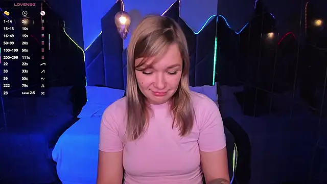 BellaDreamy online show from October 17, 5:21 am