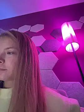 AnastasiaAniess online show from November 10, 6:30 am