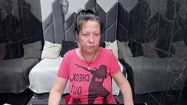 LindaPassionate online show from September 17, 1:20 pm