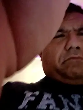 Wilwildwestone420 online show from April 10, 7:20 pm