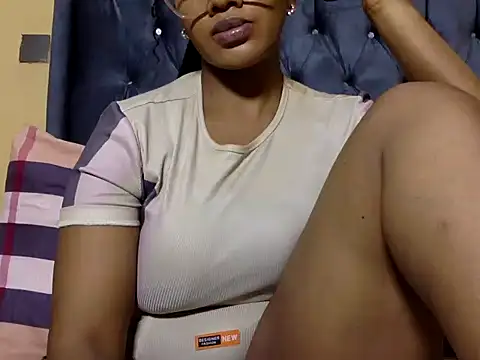 BOOTYBANGER24xx online show from February 24, 11:31 am