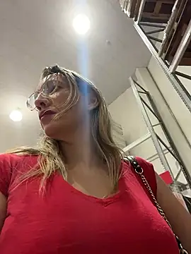 Gatitacarlita online show from January 9, 10:47 pm