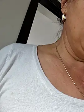 IsabelleCraft online show from October 10, 9:36 am