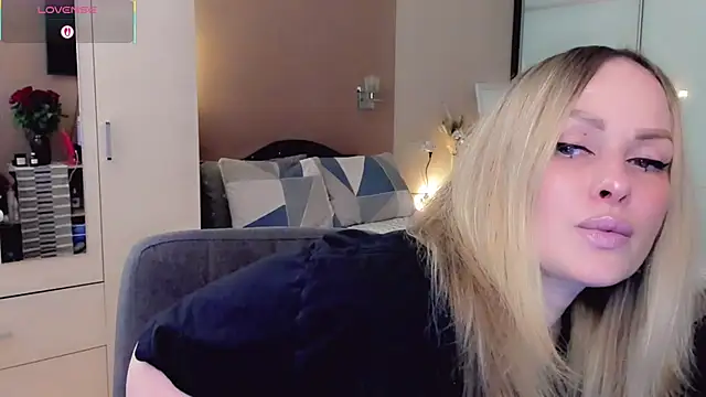 Libby Nora online show from March 10, 9:35 am