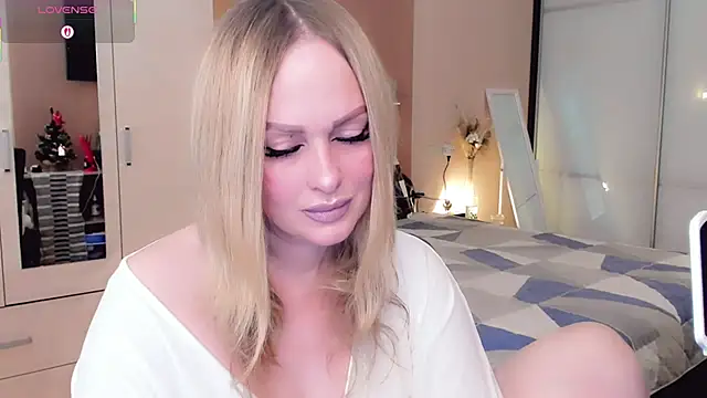 Libby Nora online show from January 12, 11:37 am