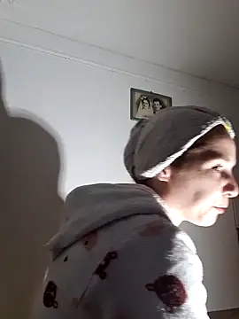 SmokerLety online show from February 1, 9:02 pm