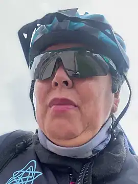 emma tour online show from November 21, 4:09 pm