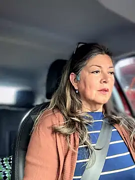 emma tour online show from January 9, 4:33 pm