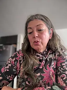 emma tour online show from February 3, 5:39 pm