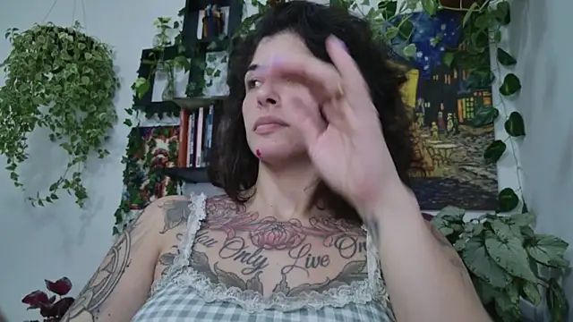 TaliMajesty online show from February 26, 11:59 pm