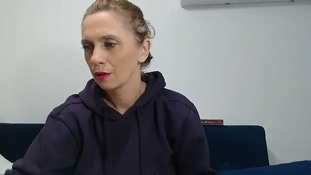 MysticCreature online show from February 8, 6:28 am