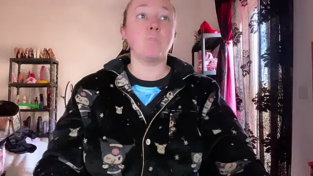 kisicaxx online show from February 23, 2:16 pm