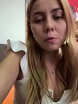 Brittanyrosexx online show from February 23, 7:57 pm