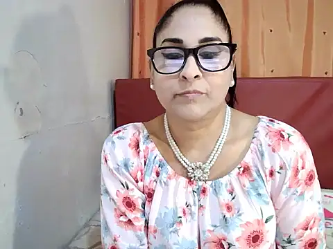 Indiankushy online show from September 22, 4:27 pm