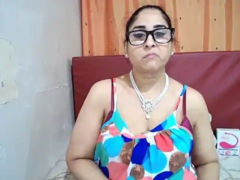 Indiankushy online show from October 23, 4:35 pm