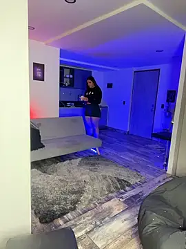 Victoria14  online show from November 15, 3:07 am