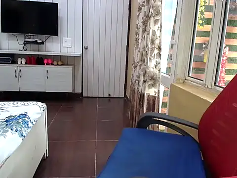 yourradhika online show from April 4, 7:40 am