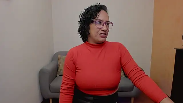 scarlet wet online show from May 30, 11:00 pm