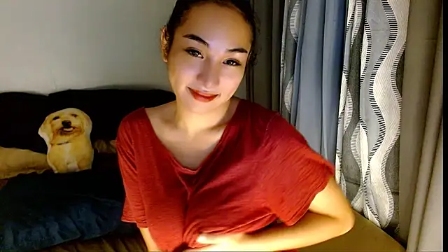 SweetLilly 18 online show from March 26, 6:37 am