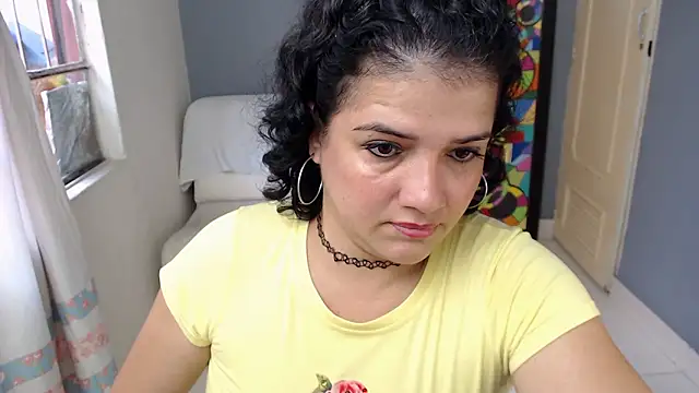 GlendaStarx online show from March 18, 10:04 pm