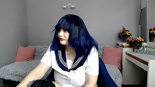 Estheri online show from January 19, 7:04 am