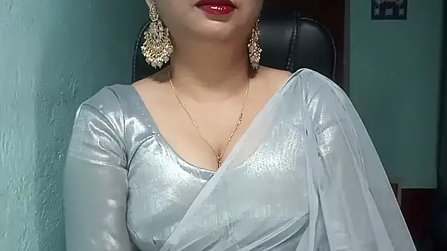 Snapshot of Secret_Dessire chatting on September 8, 6:07 pm Secret Dessire online show from September 8, 6:07 pm