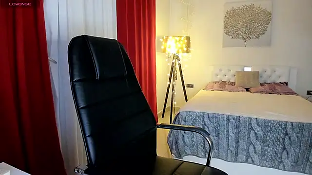 Colette  1977 online show from November 11, 6:16 pm