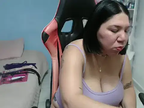 megan slut1 online show from October 14, 10:12 pm