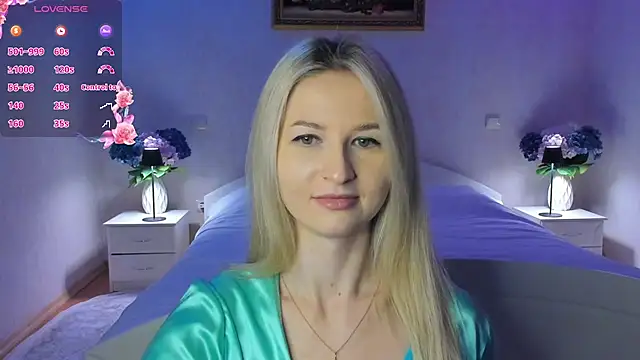 AnnaCarrera online show from February 22, 10:10 pm