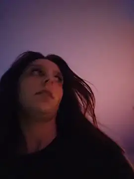 LilyOrion online show from July 31, 1:17 am