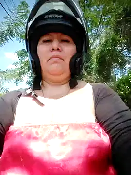 Brenda Berck  online show from November 10, 4:24 pm