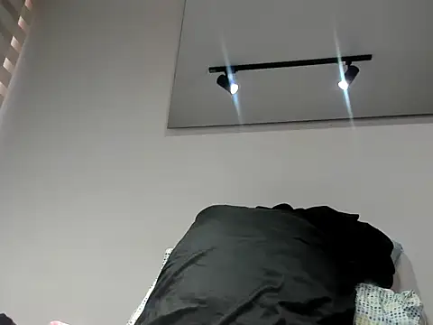 foxy-porn1 online show from March 13, 8:21 pm