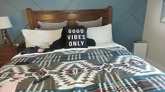 xxyourgirlblair online show from March 27, 5:13 pm