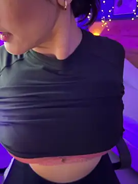 mahia queen online show from April 6, 11:44 am