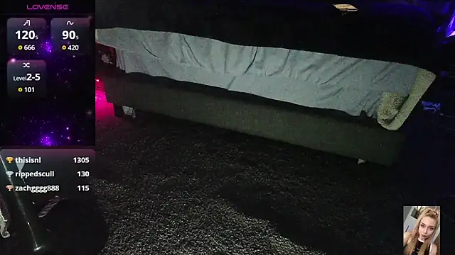 Blondiewithanass online show from November 25, 2:30 pm