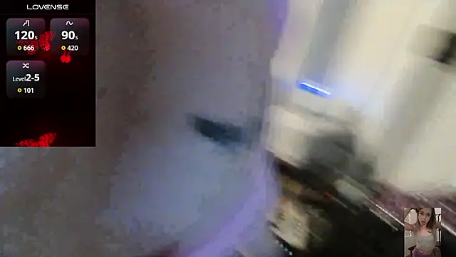 Blondiewithanass online show from February 25, 10:14 am