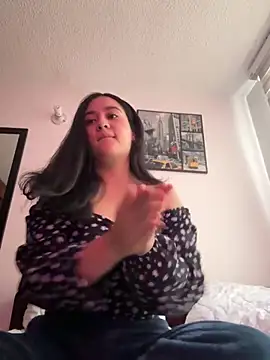 Nina lovi online show from February 3, 10:12 pm