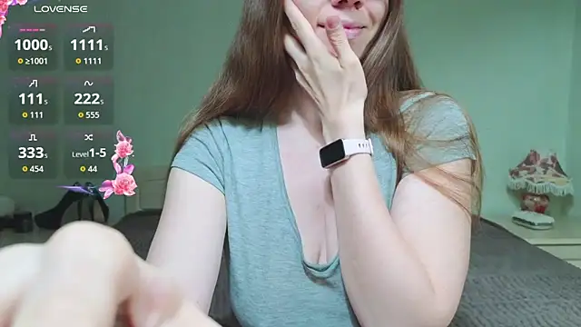 FairyTaylor online show from April 18, 4:42 pm