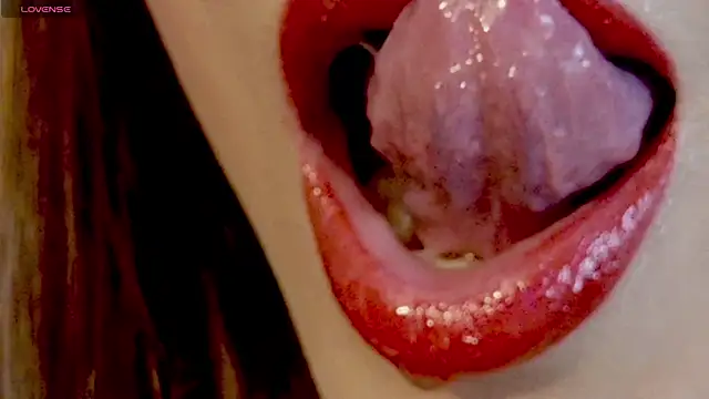 zarahdivousi online show from March 30, 3:11 pm