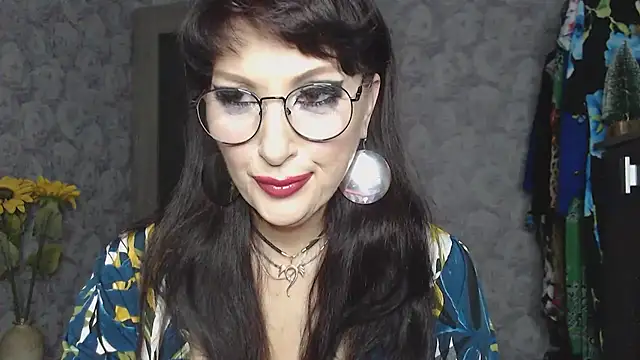 Aziza1 online show from September 23, 8:18 pm