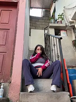 latinfemale online show from November 9, 7:32 pm