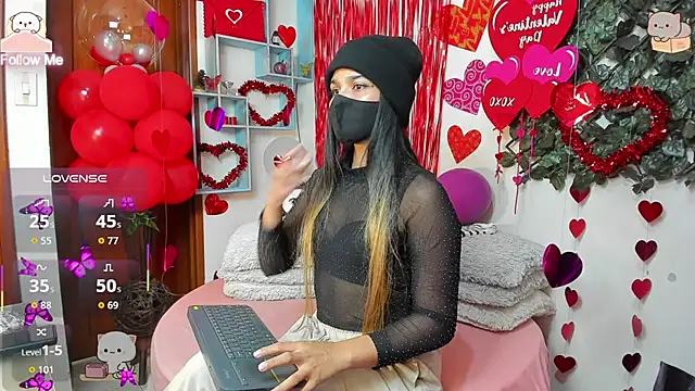 DestinyHills online show from February 26, 12:37 pm