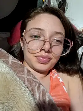 linda-schmidt online show from November 16, 3:41 am