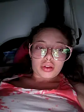 linda-schmidt online show from November 17, 4:02 am