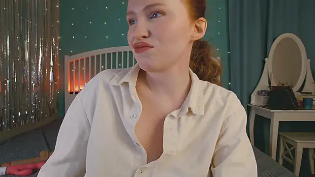 GingerArin online show from April 13, 1:01 pm