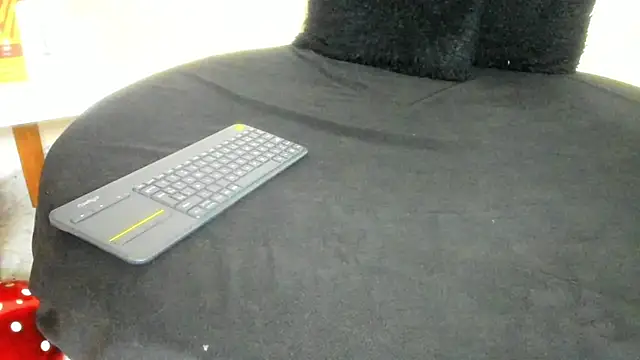 NicoleSantana online show from March 17, 11:42 pm