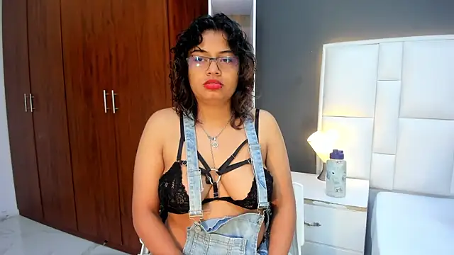 yeral2017 online show from January 16, 2:02 pm